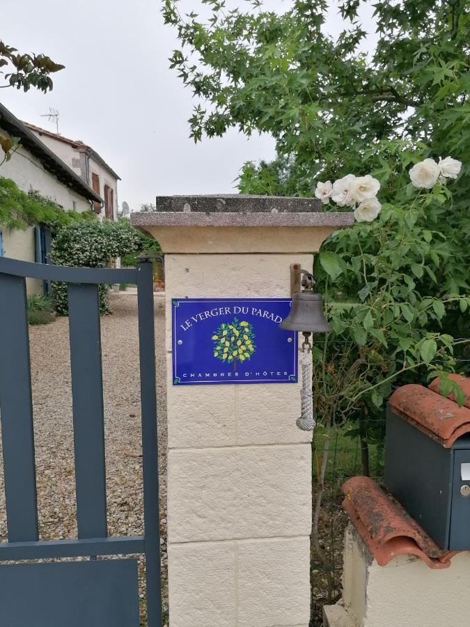 Le Verger Du Paradis Beaulieu-sur-Sonnette Buitenkant foto